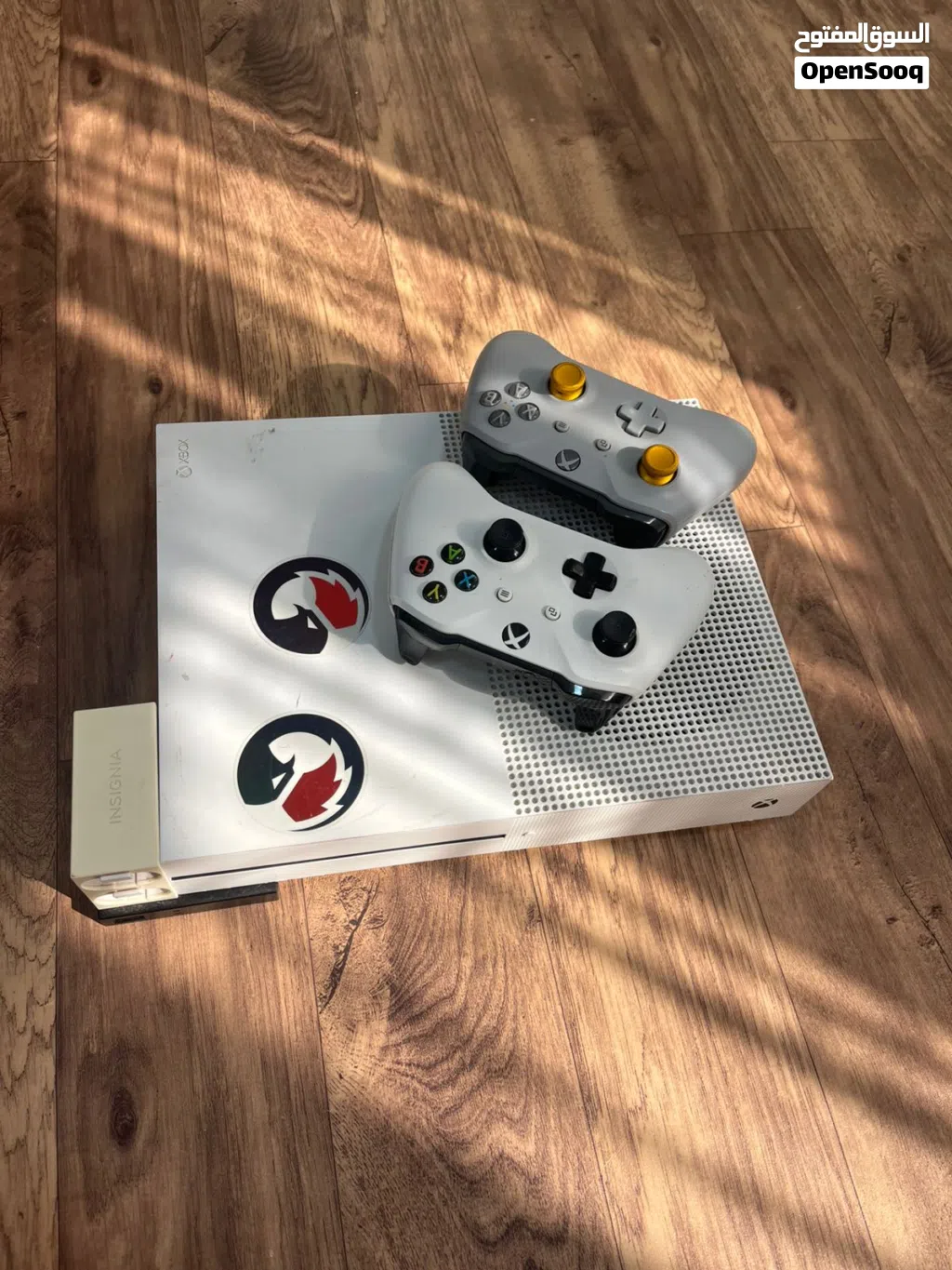 USED xbox one s 1TB