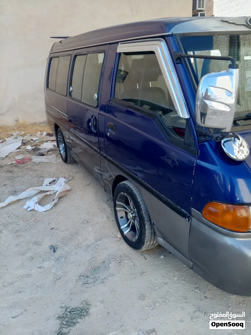 هيونداي H 100