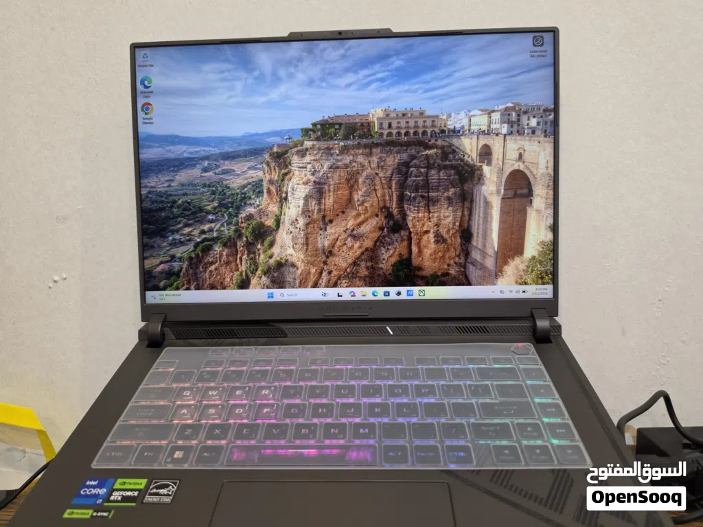 ASUS ROG Strix G16 (Model G614JV)