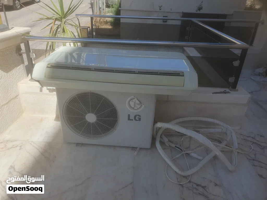 جهاز مكيف بارد ساخن 2 طن نوع LG مستعمل