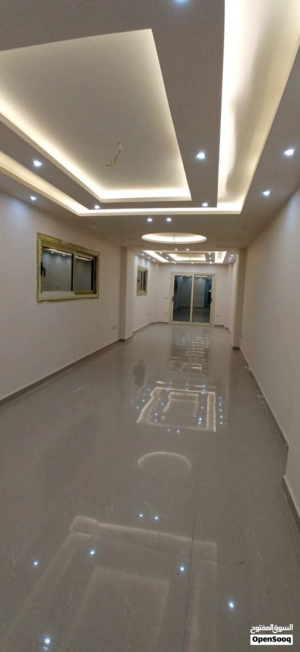 شقة للبيع بأرقى مواقع ميامى خطوات من جمال عبد الناصر والعيسوى لمحبي الإستثمار والسكن راقى والخصوصيه
