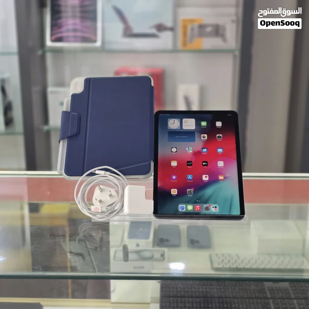 أقوى عرض - آيباد برو 11 إنش 256 جيجا – Wi-Fi + شريحة – ضمان شهرين