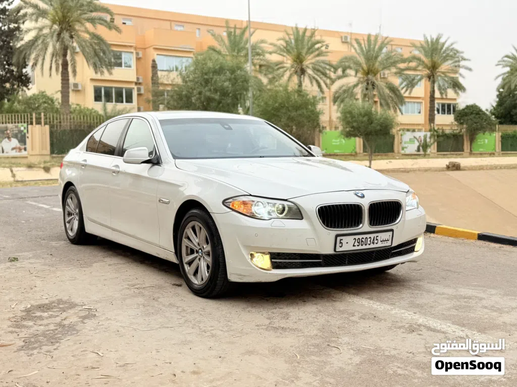 بي ام دبليو الفئة 5 528