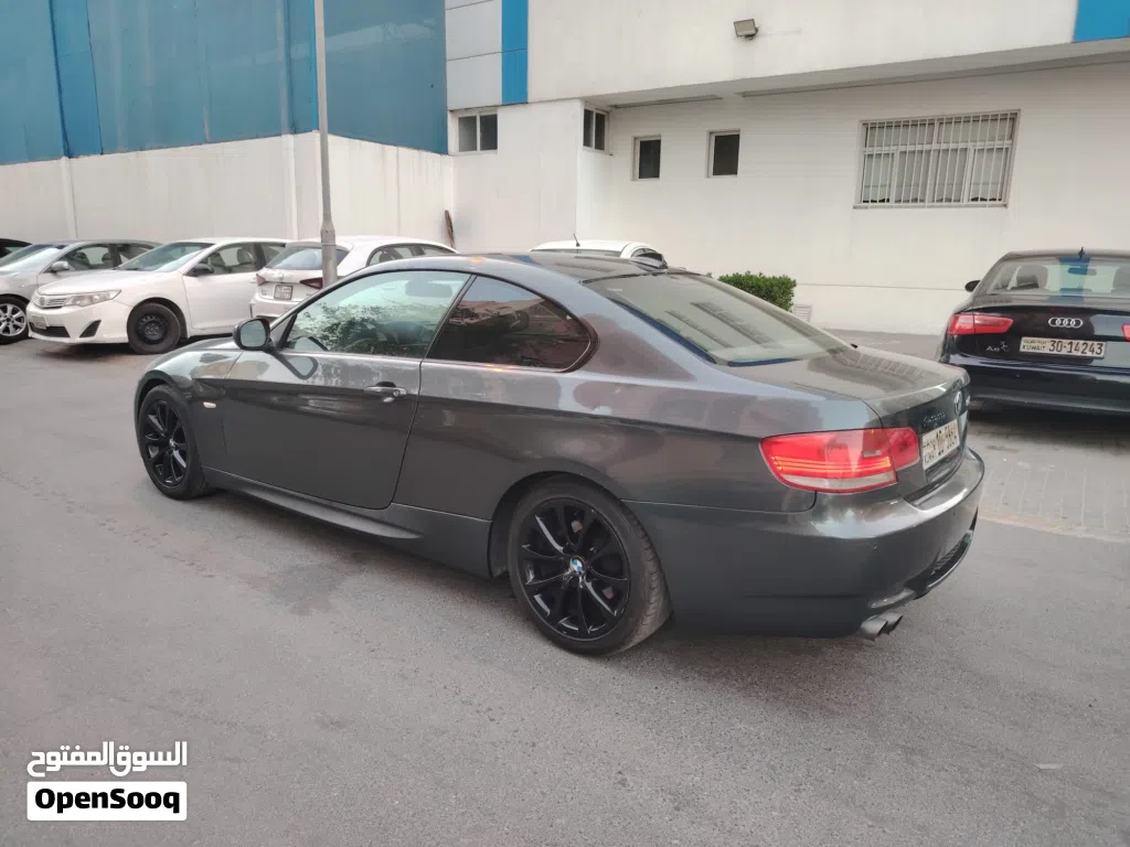 بي ام دبليو الفئة 3 325Li