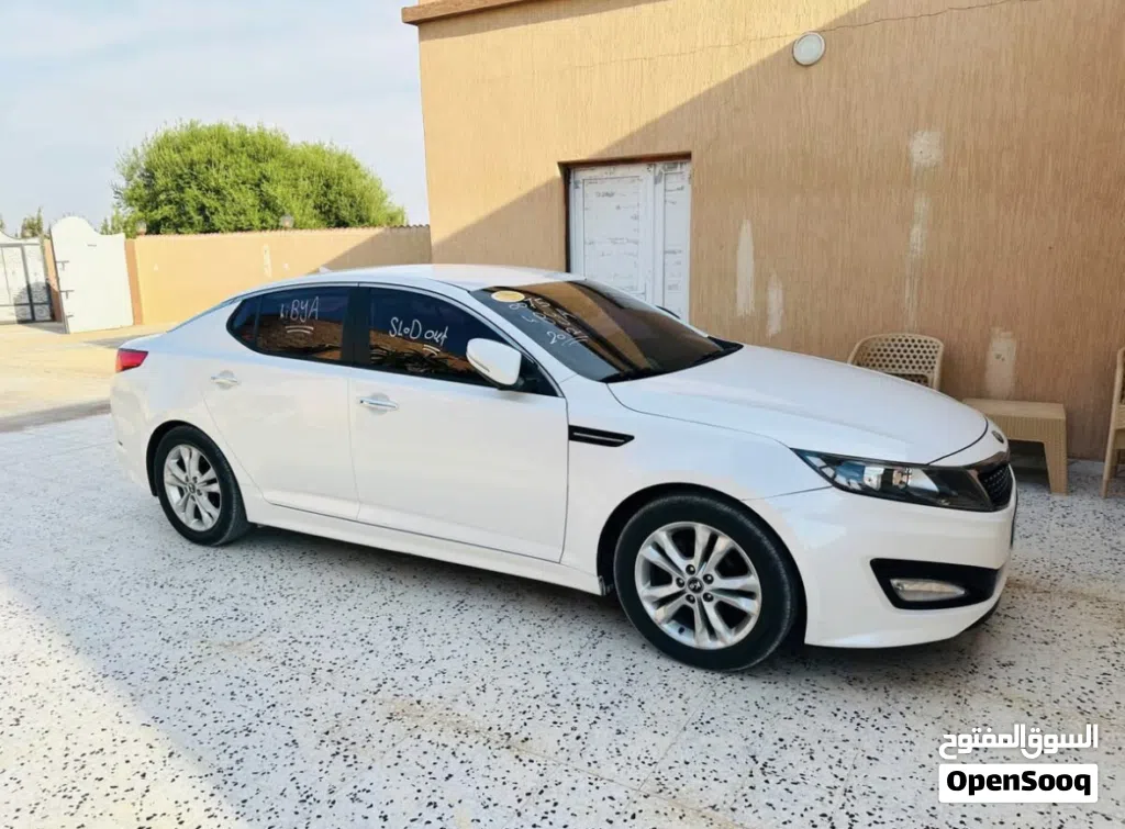 Kia K5 EX