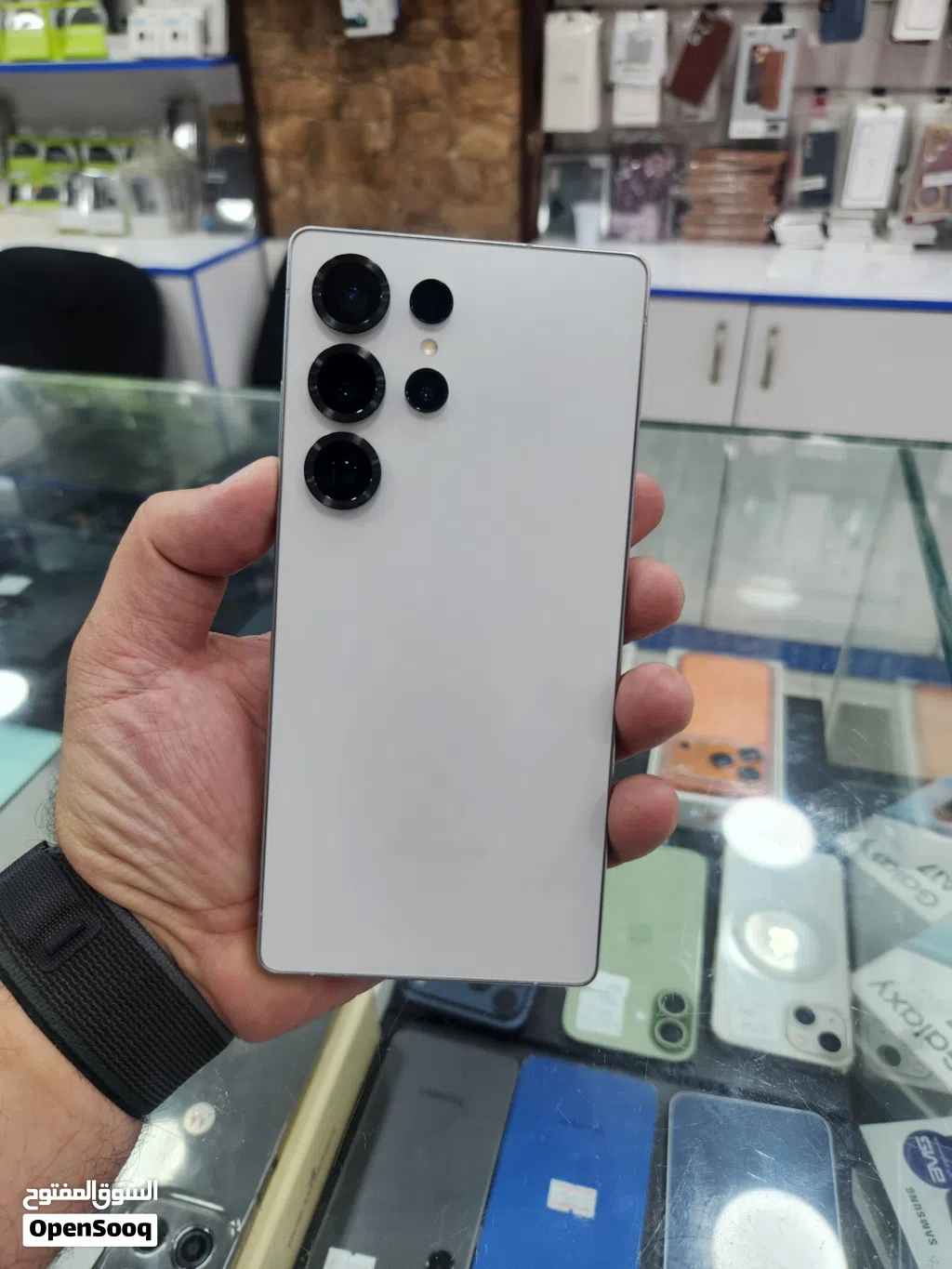 Samsung S25 ultra 1TB بحالة الجديد بسعر مميز جدا