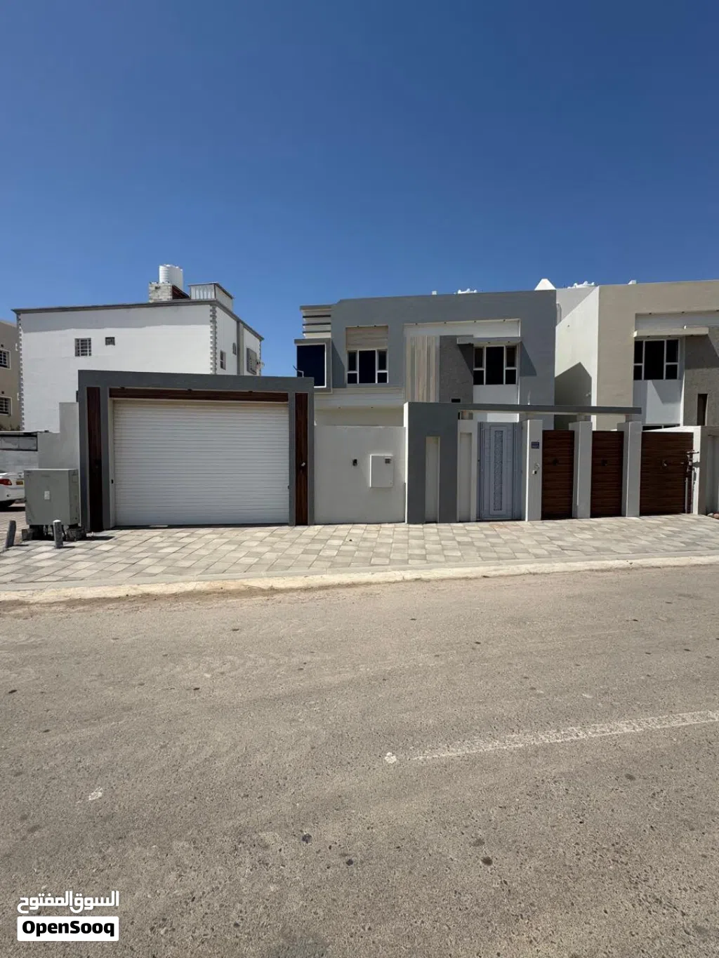 للبيع فيلا سكنية – المعبيلة الجنوبية السابعه (مساحة البناء: 345 م2)