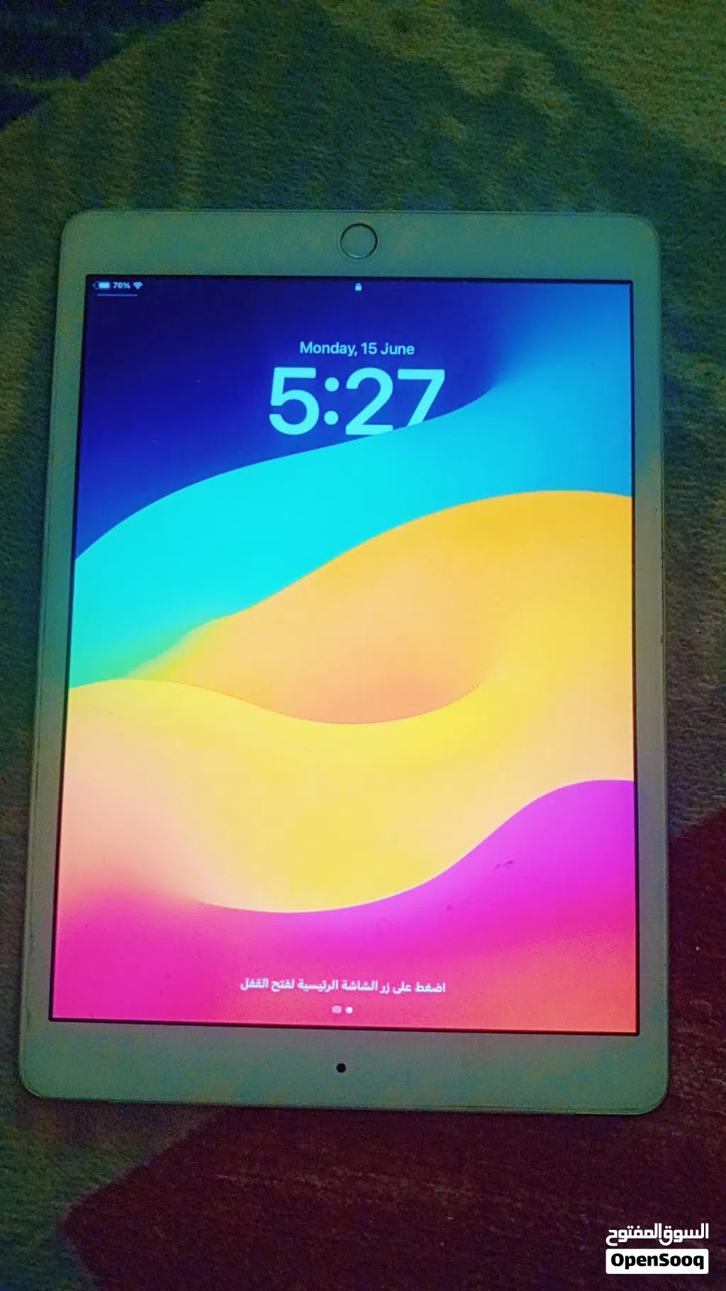 ايباد 7 نضيف مثل ما موضح بل صوره لا بي عوج بصمه شغاله كامره اماميه خلفيا شغاله