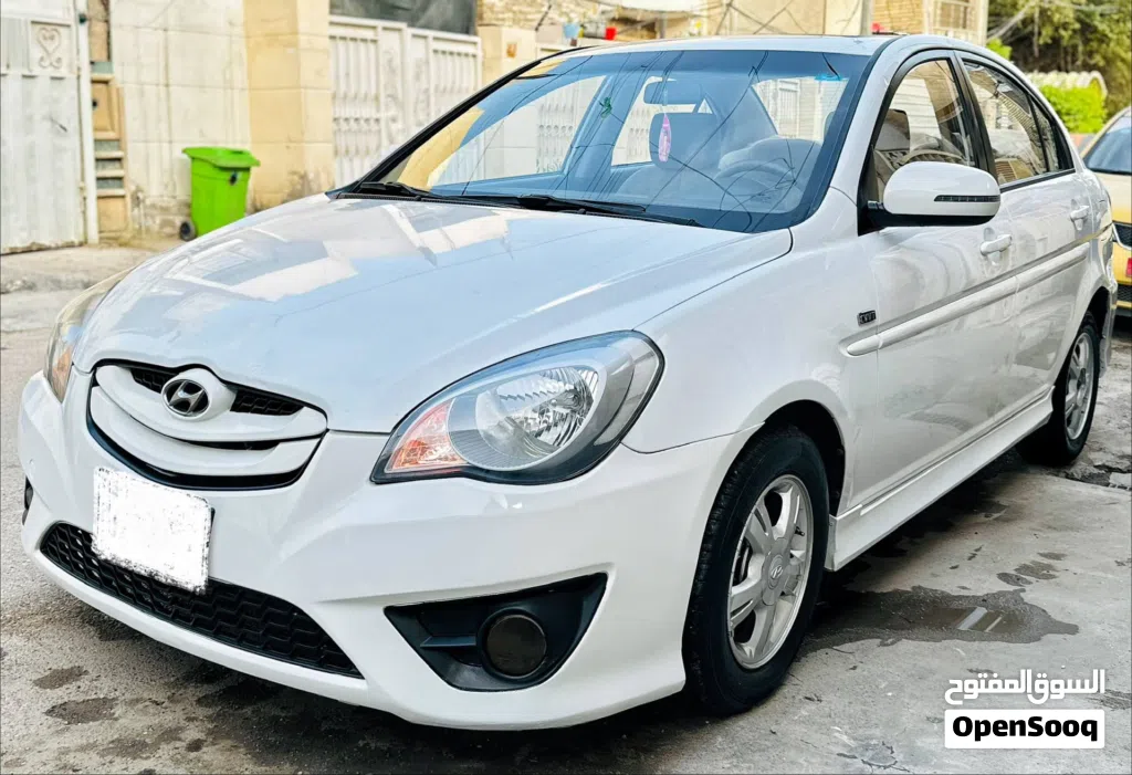 هيونداي اكسنت SE