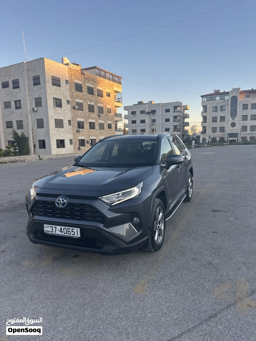 تويوتا راف فور XLE