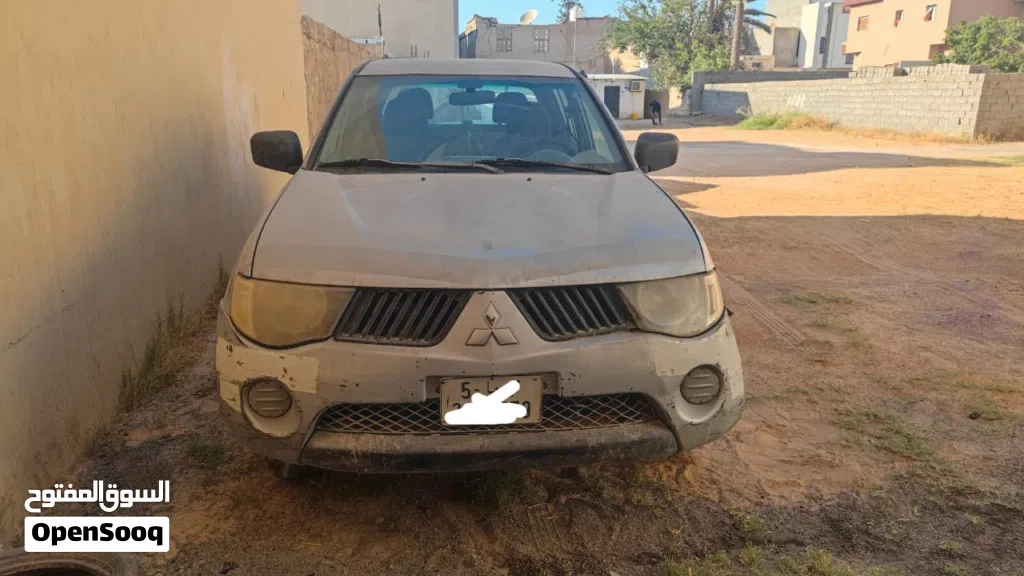 ميتسوبيشي L200 Standard