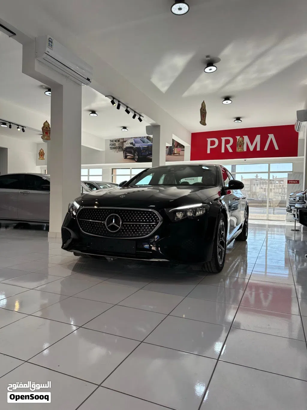 Mercedes Benz E-Class E 200