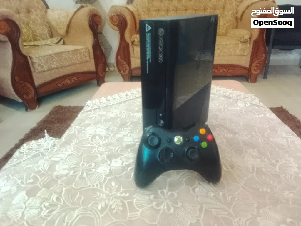 جهاز XBOX360 e مستعمل