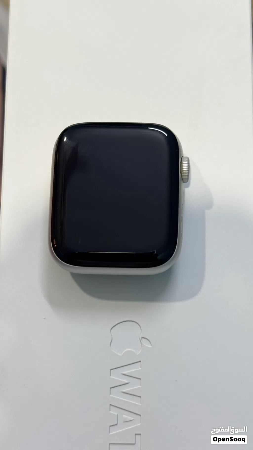 ساعة ابل الاصدار 4 قياس 44MM