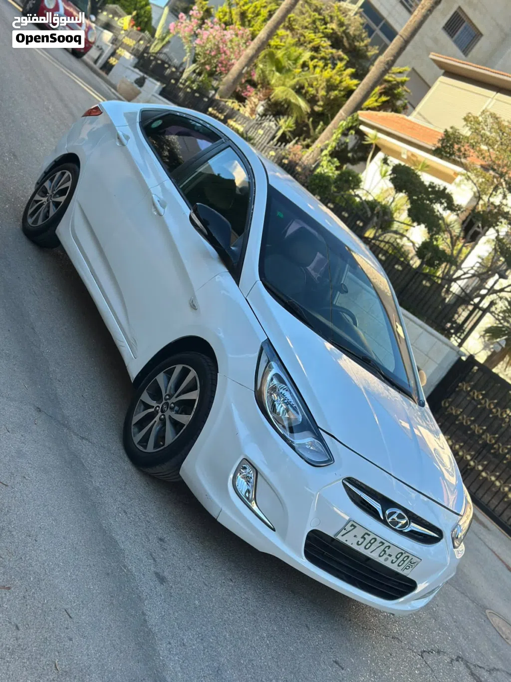 هيونداي اكسنت SE