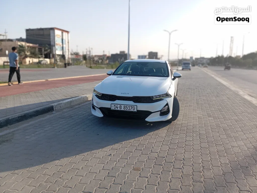 كيا K5 Standard
