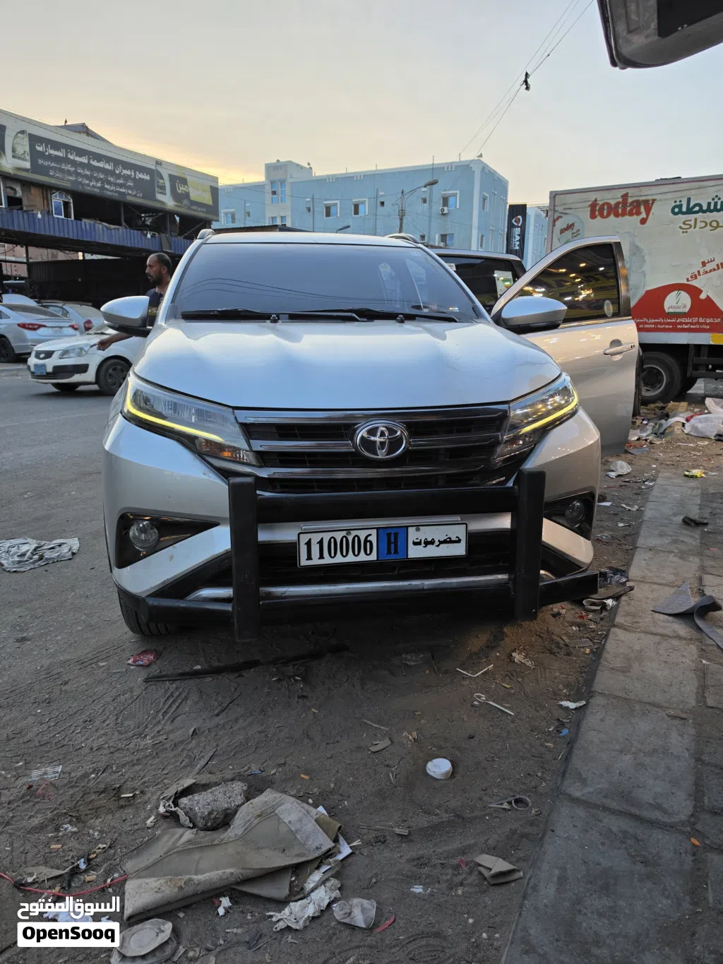 Toyota Rush Standard