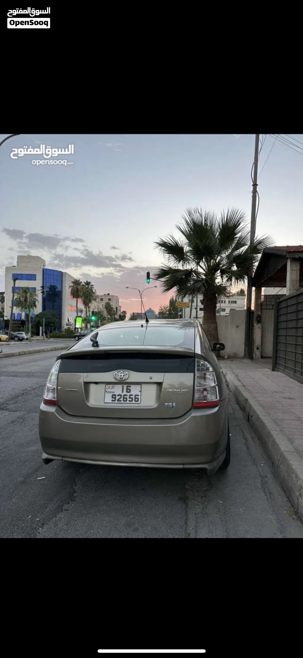 تويوتا بريوس Prius