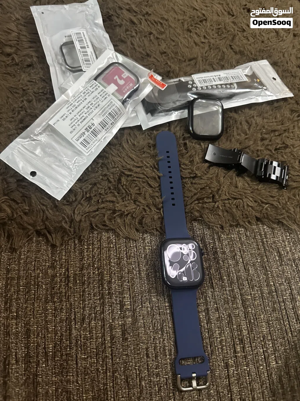Apple watch s10 black color 46mm - ساعه ابل وتش سيريس 10 اصليه اكبر حجم ونظيفه جدًا للبيع بسعر ممتاز