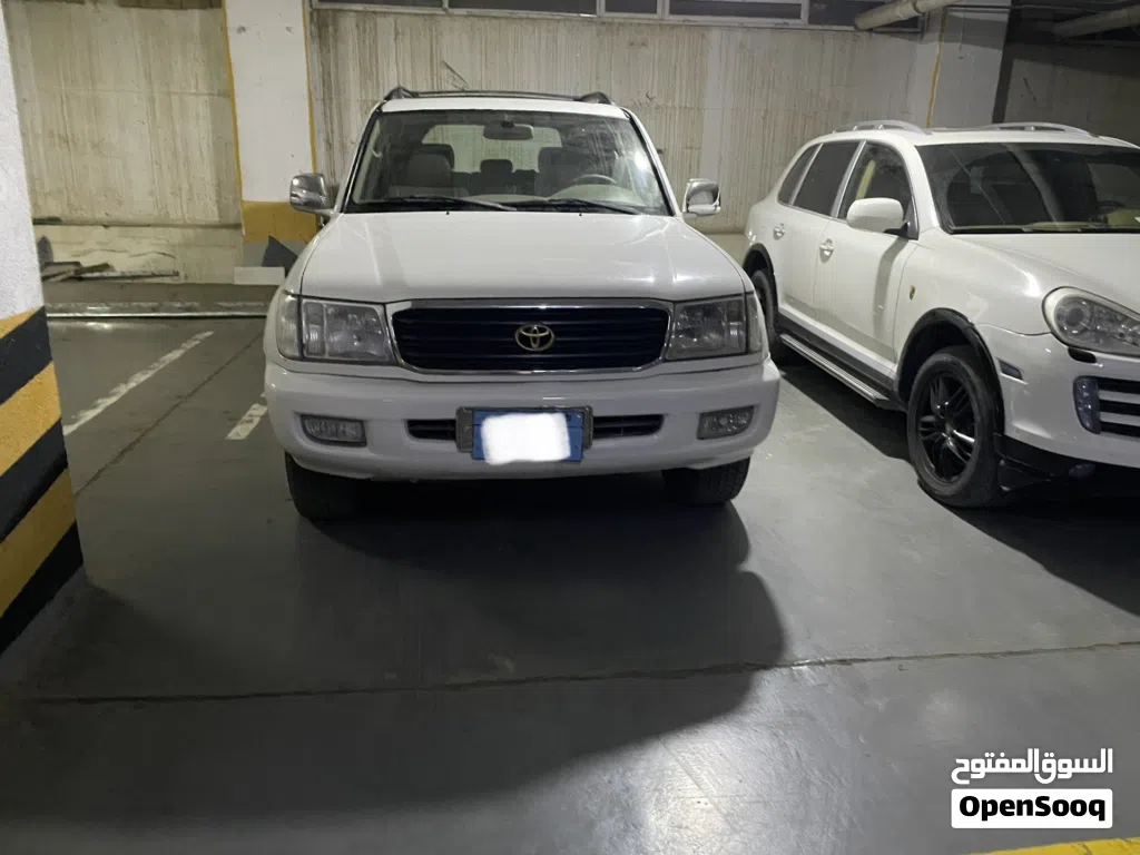 Toyota Land Cruiser VXR