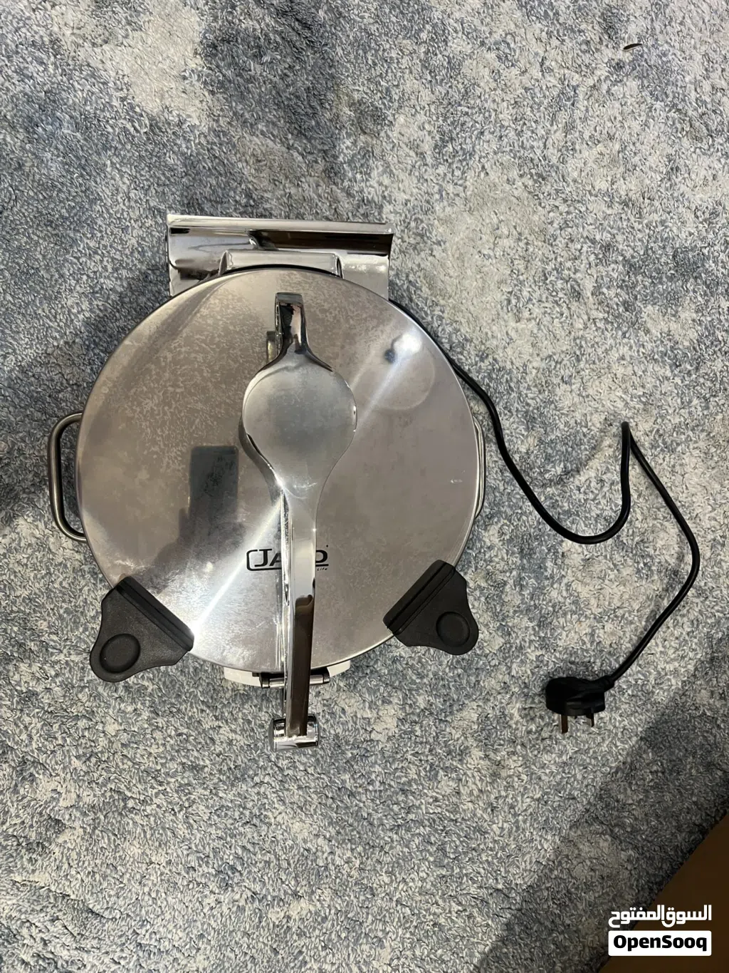 صانعة تورتيلا ماركة جانو كالجديدة Jano brand tortilla maker, like new