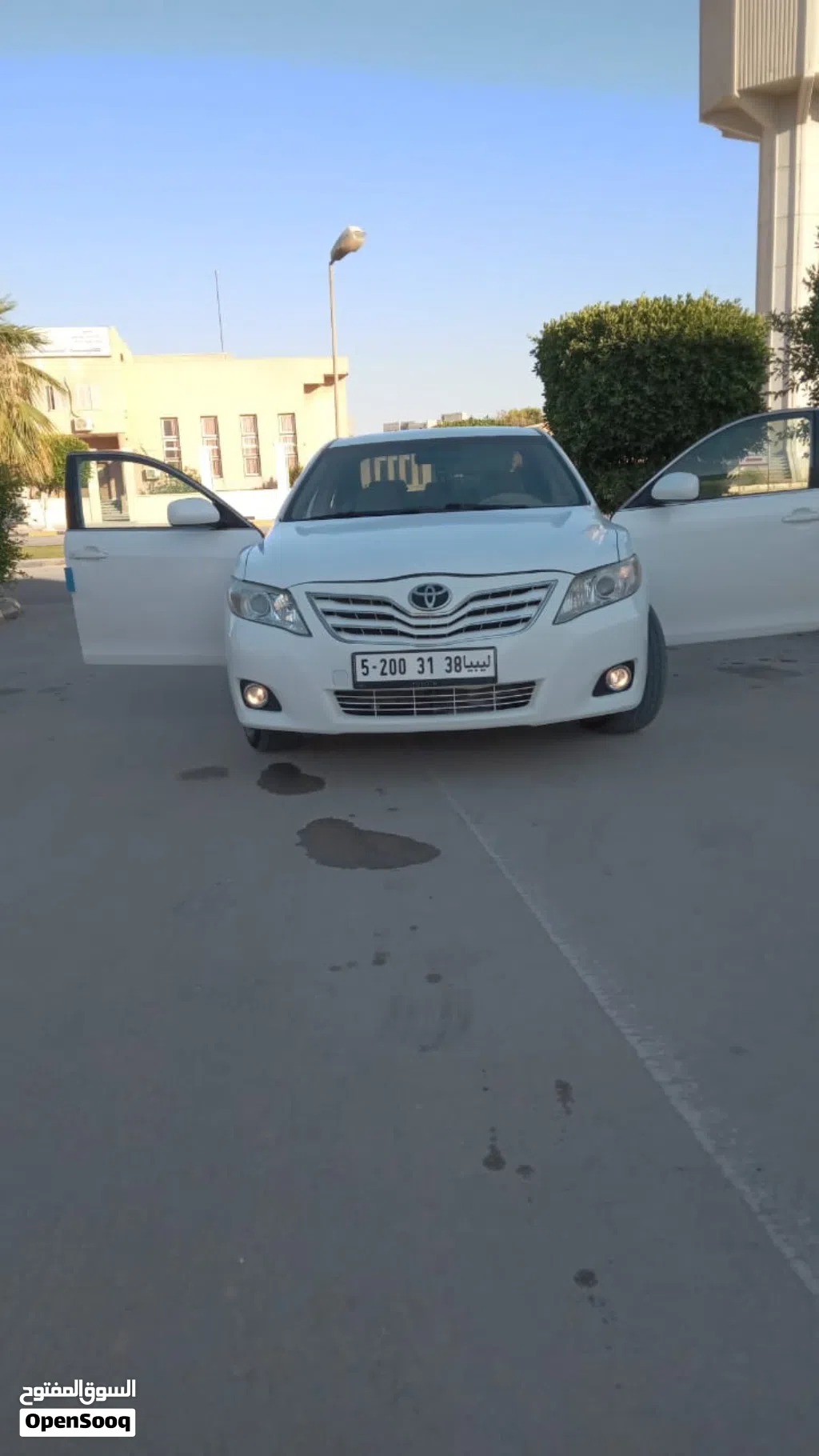 تويوتا كامري SE