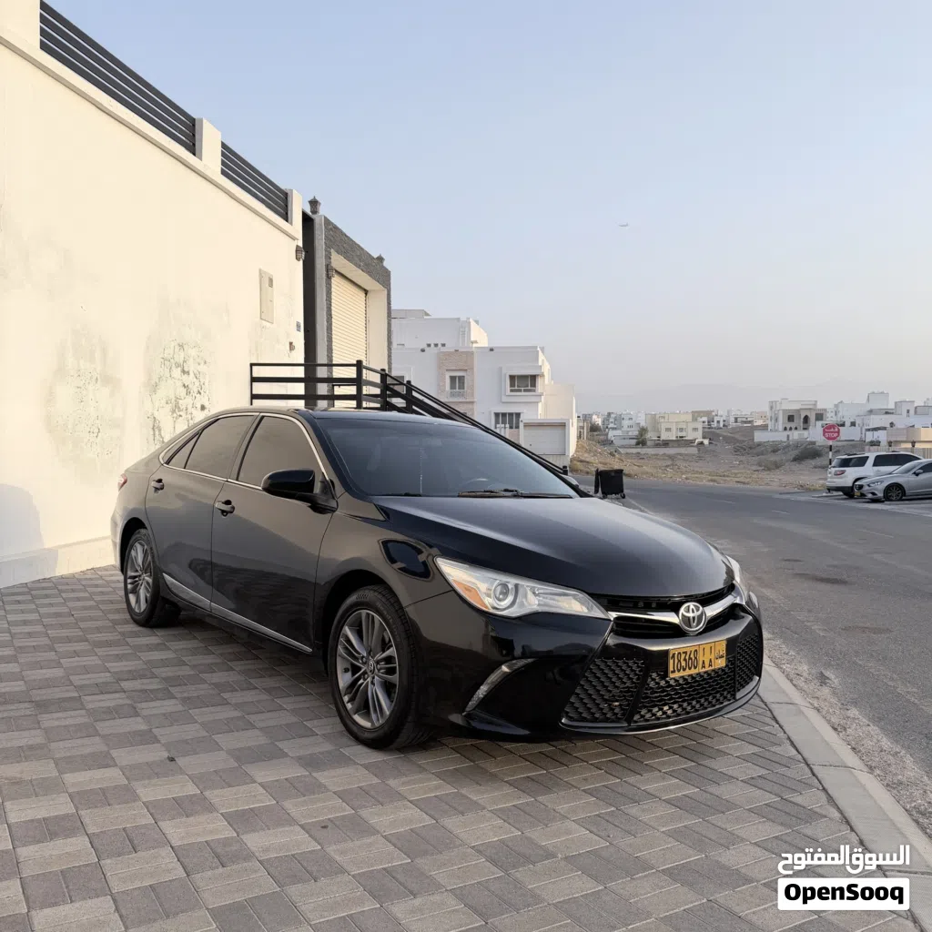 تويوتا كامري SE