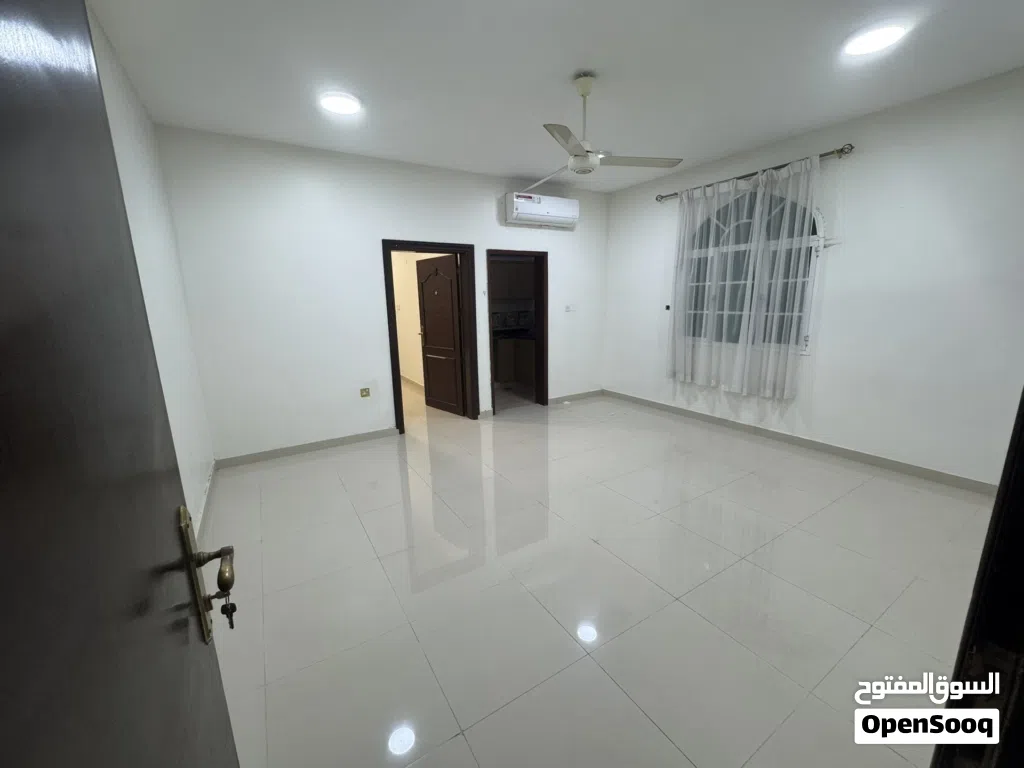 Spacious studio near Souq Al Khoud available for rent