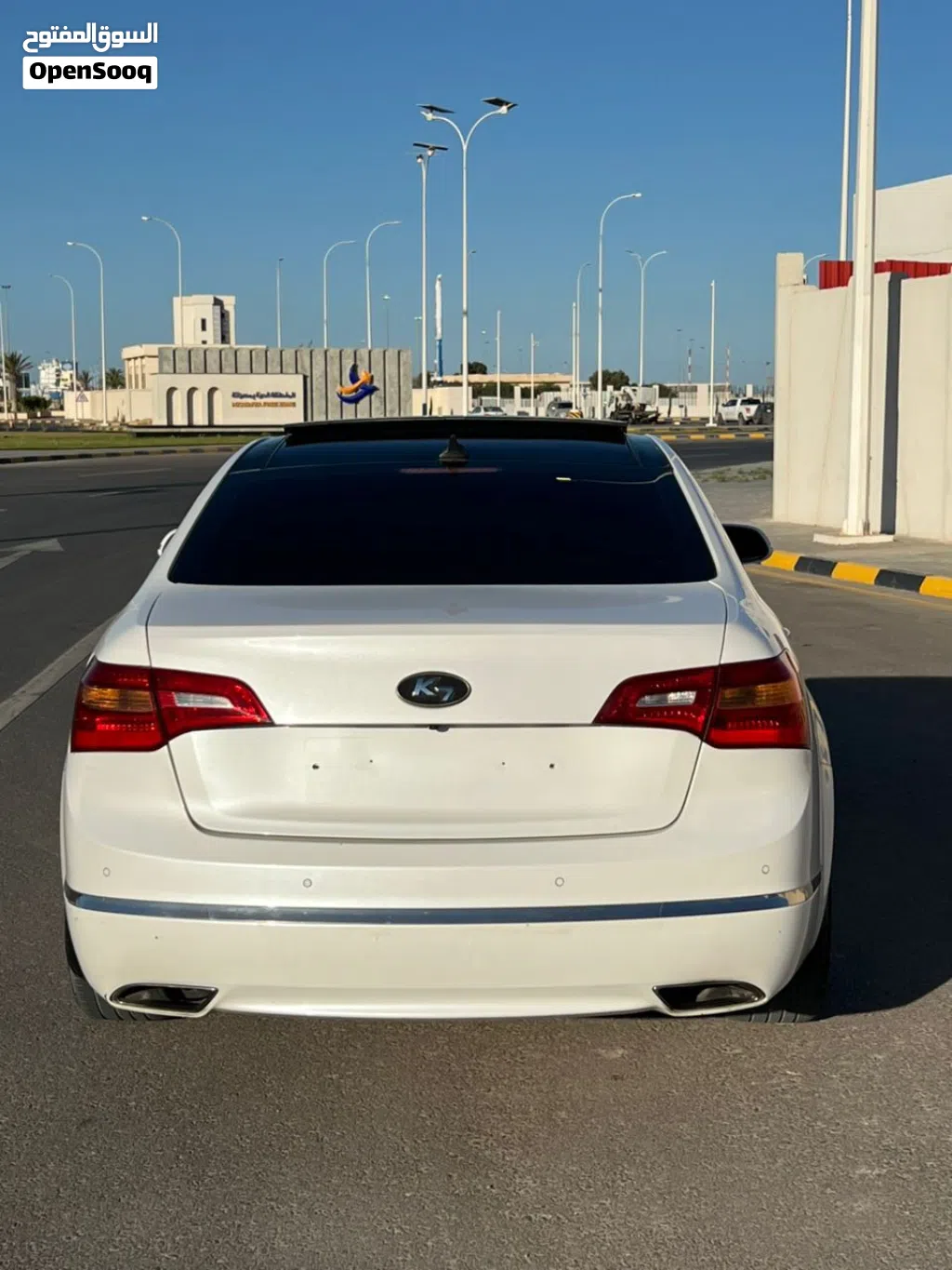 كيا كادينزا Limited