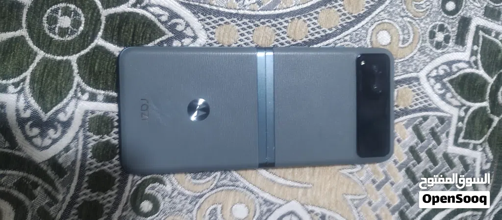 عرررطة هاتف رازر40 نظيييف كرت ب 60 الف فقط
