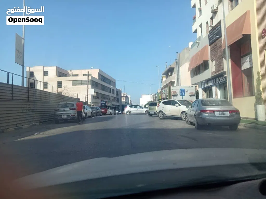 فيلا للبيع من بن عاشور ( شارع الظل )
