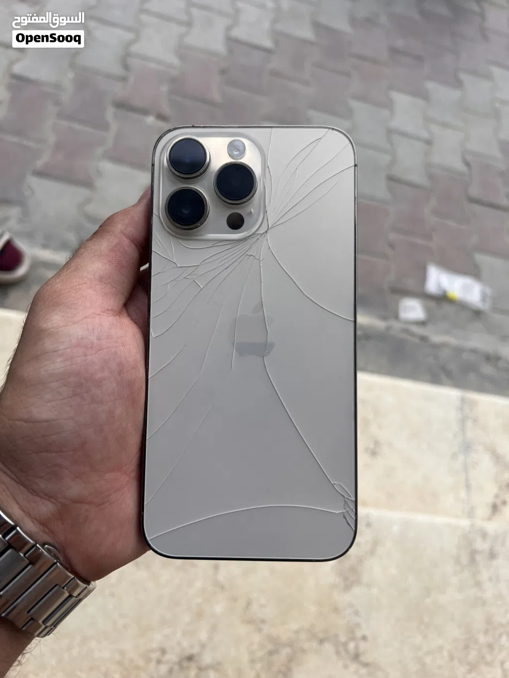 14 pro max كزيوني