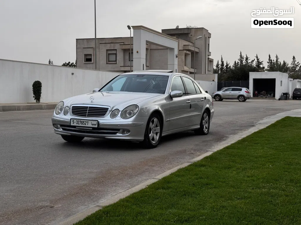 Mercedes Benz E-Class E 320
