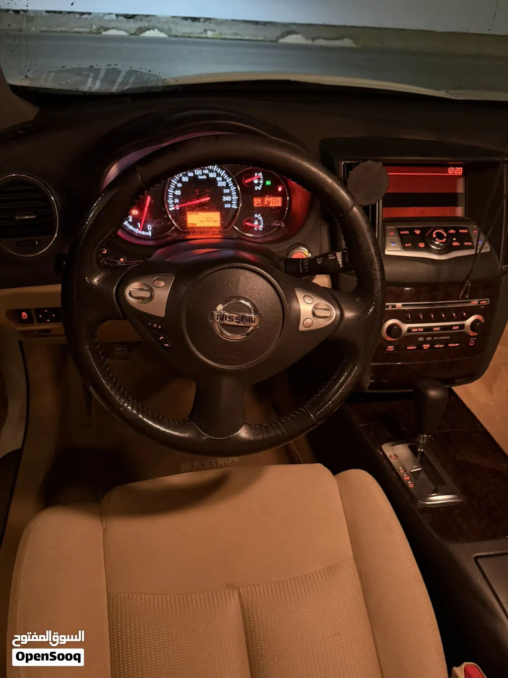 Nissan Maxima Standard