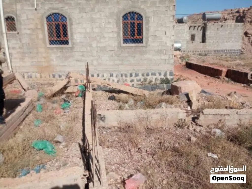 ارضيه للبيع عررررطه