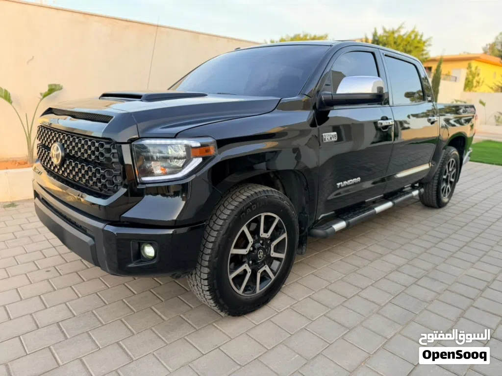 Toyota Tundra SR5