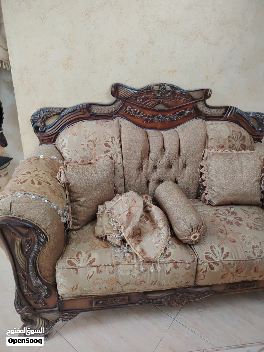 طقم كنب ضيوف
