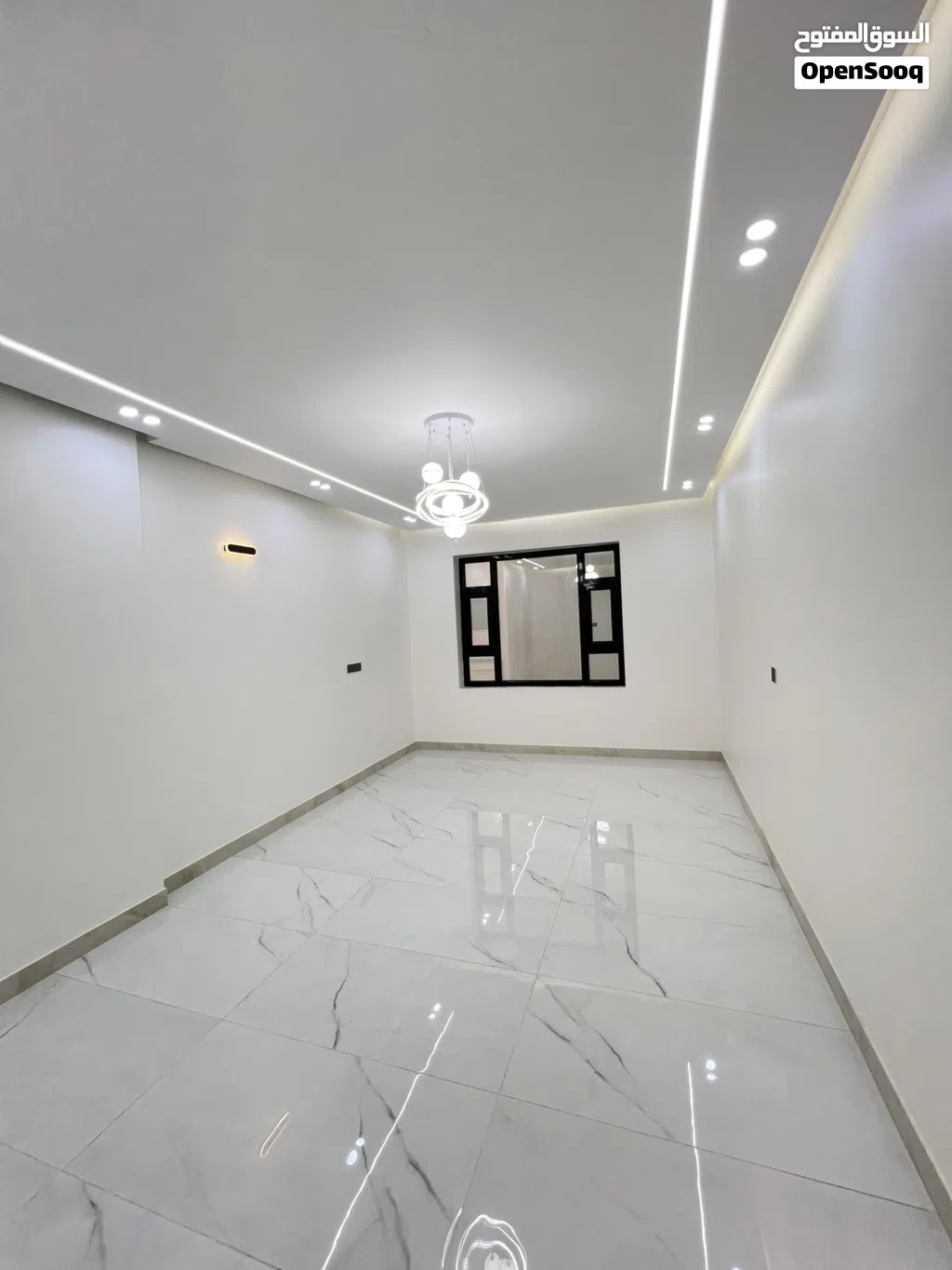 شقة للبيع بسعر عررطه ومناسب جاهزه للسكن في بيت بوس على الشارع الزفلت موقي راقي اغتنم الفرصه