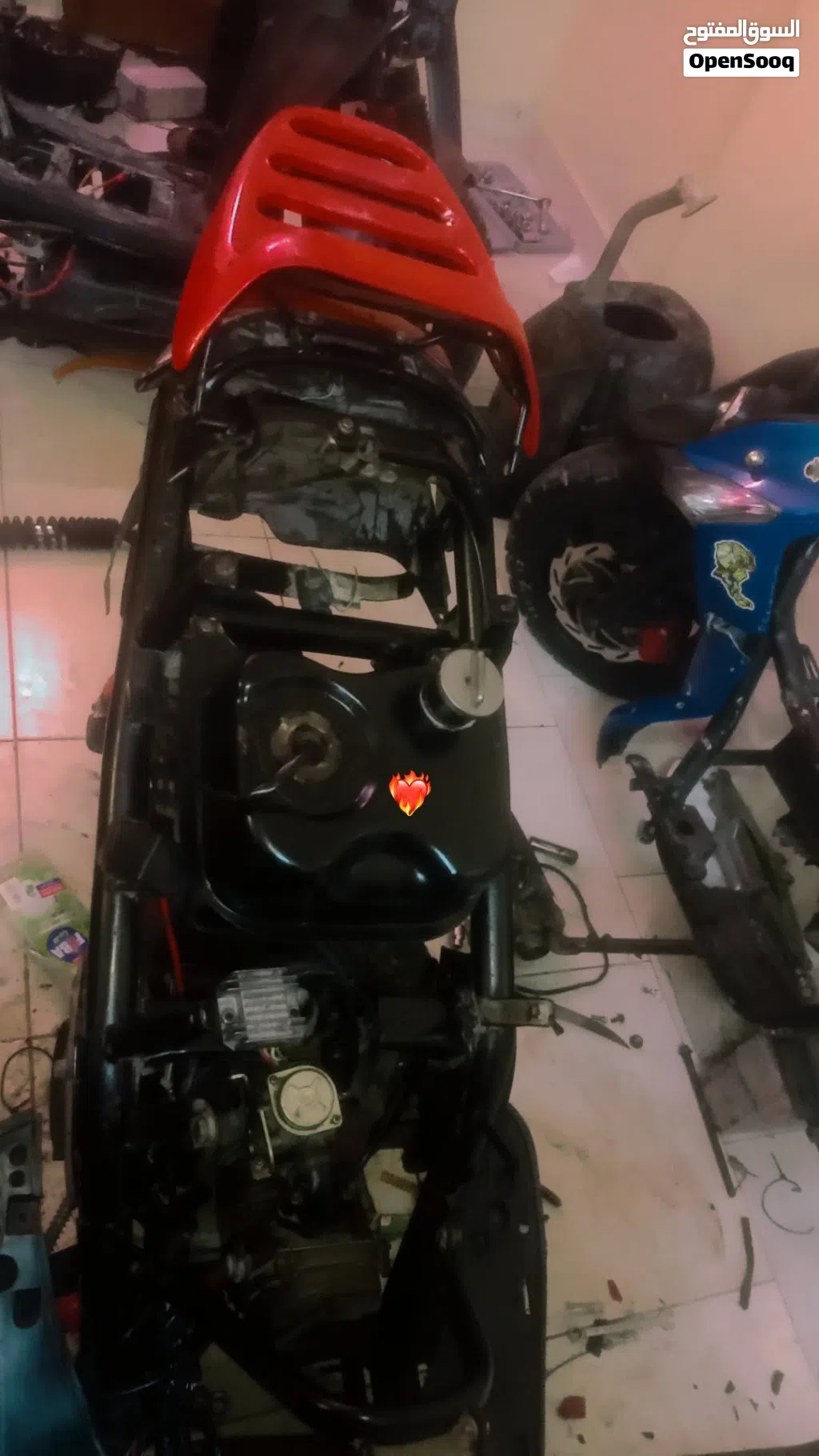 للبيع سكوتر سوزوكي عليها مكينه كميكو 150 سيسي بحاله ممتازه