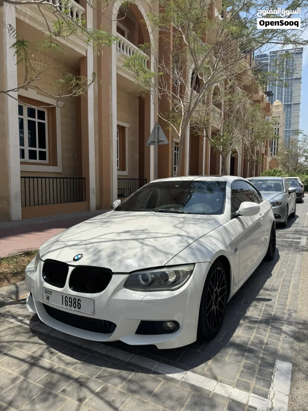 بي ام دبليو الفئة 3 325