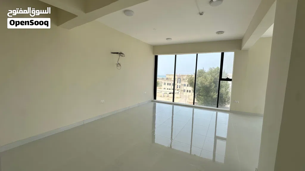 Office for rent in Al hail