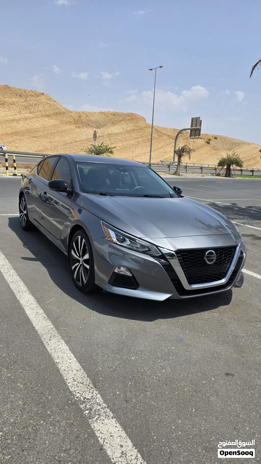 Nissan Altima SR