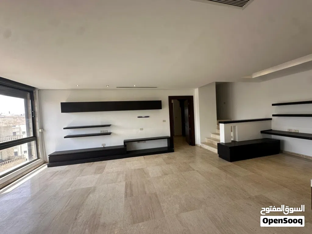 شقة دوبلكس شبه مفروشه للأيجار في دير غبار ( Property 48656 )-164970