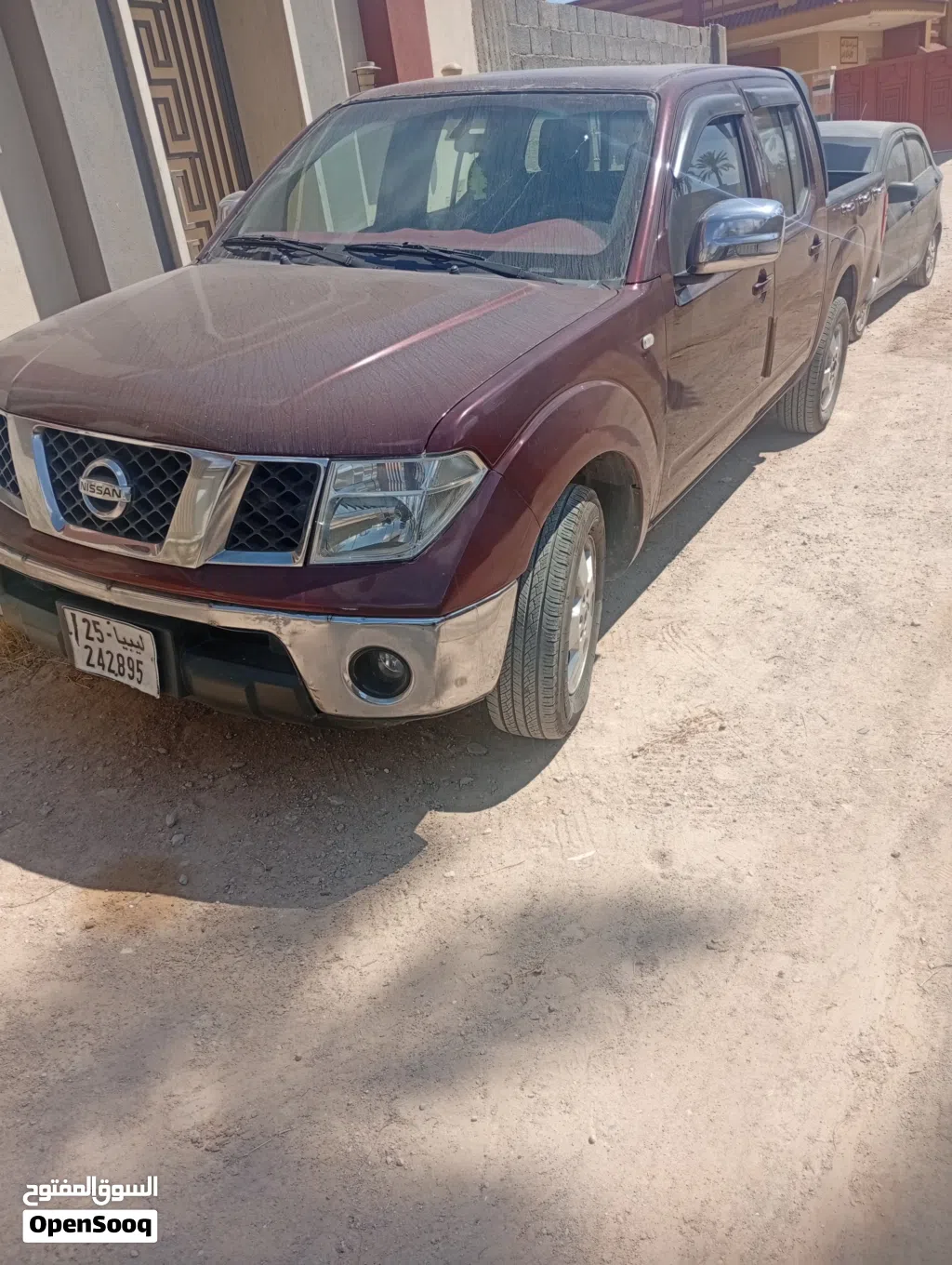 نيسان نافارا DX