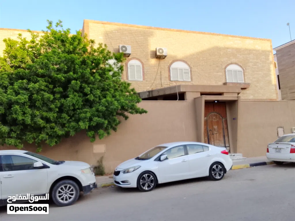 فيلا في السياحيه بن بطوطه للايجار