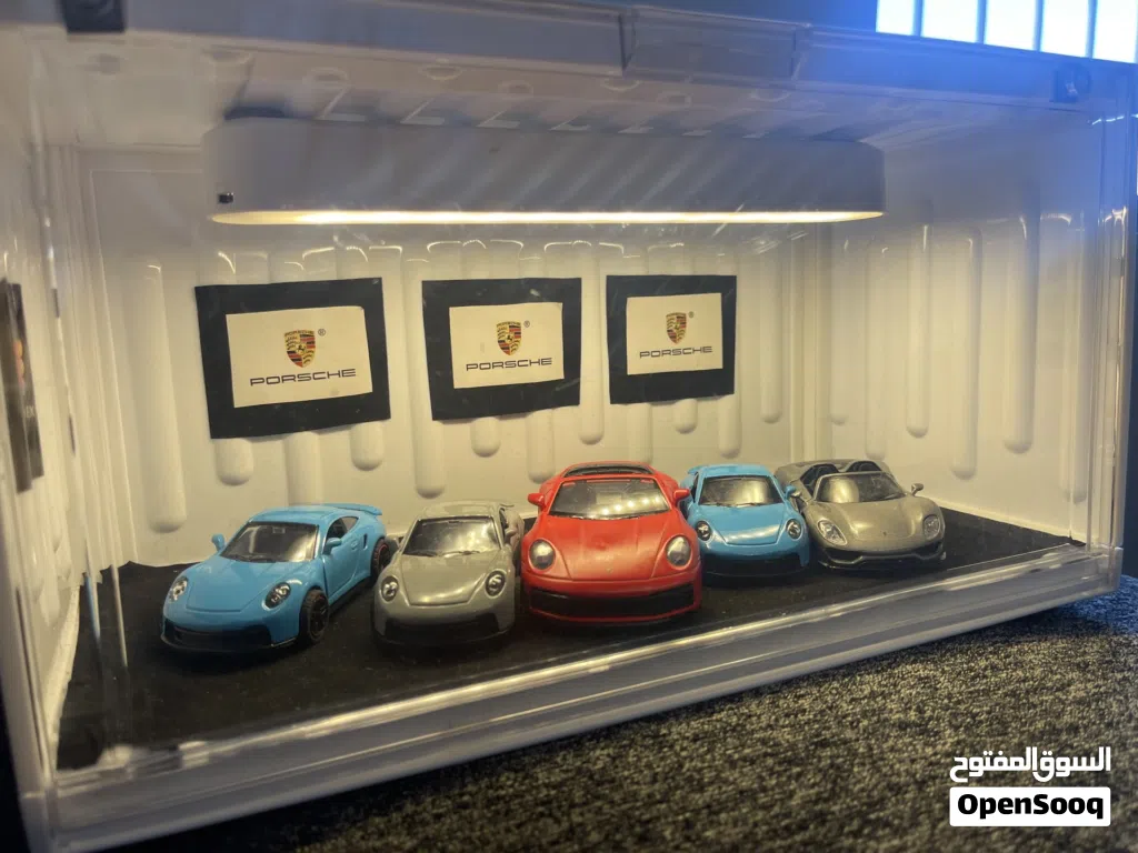 كراج بورش Porsche garage model