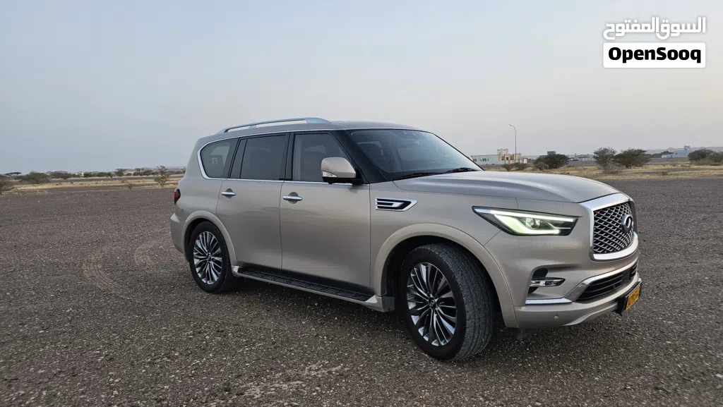Infiniti QX80 Luxe