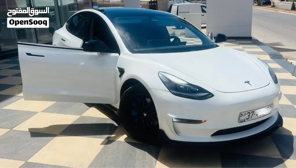 Tesla Model 3 Standard Plus