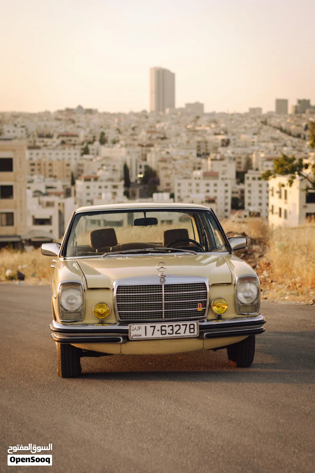 Mercedes Benz E-Class E 200