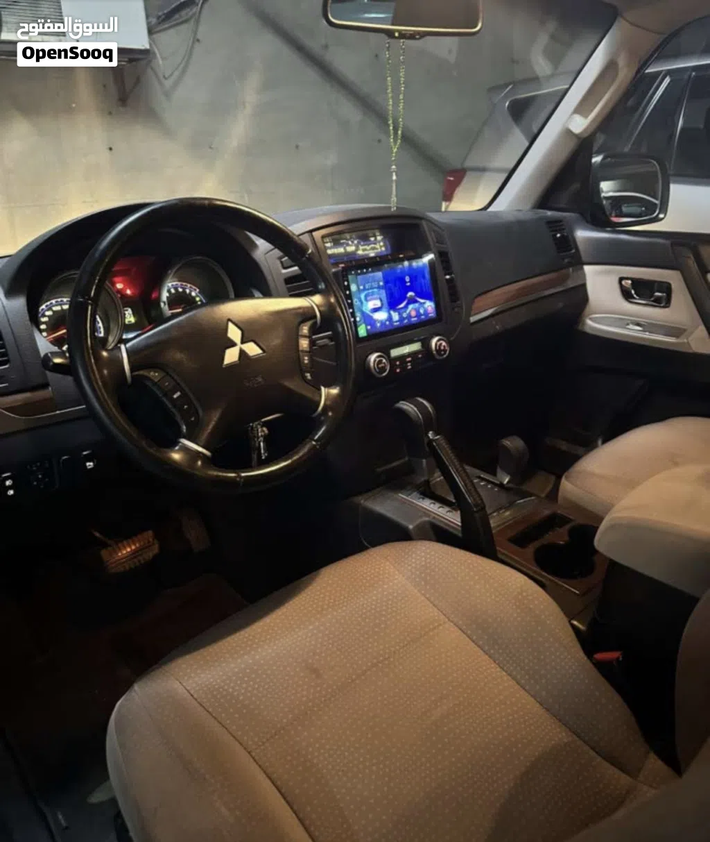 Mitsubishi Pajero GLS